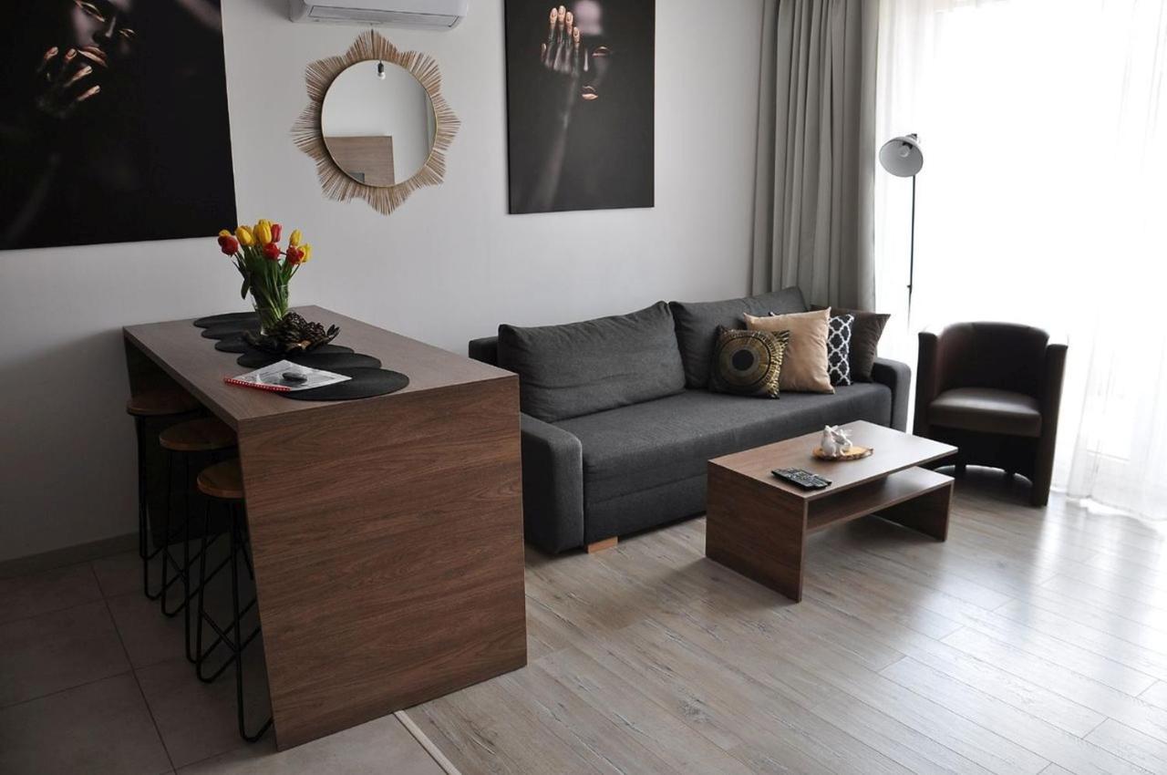 Q Apart Grand - Klimatyzowane 3 Pokojowe Apartamenty Przy Manufakturze Z Garazem Gratis, Fv Łódź Esterno foto