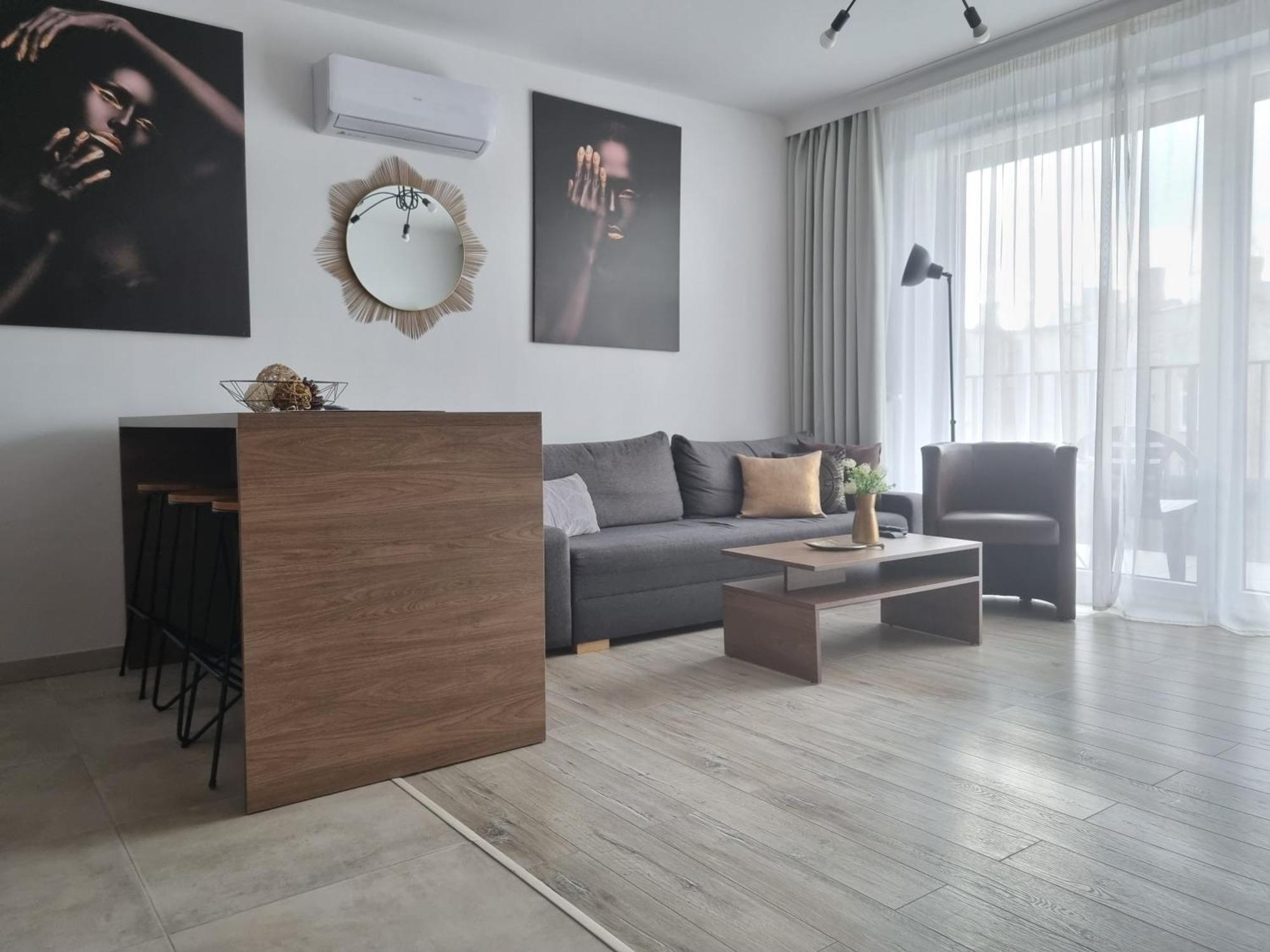 Q Apart Grand - Klimatyzowane 3 Pokojowe Apartamenty Przy Manufakturze Z Garazem Gratis, Fv Łódź Esterno foto