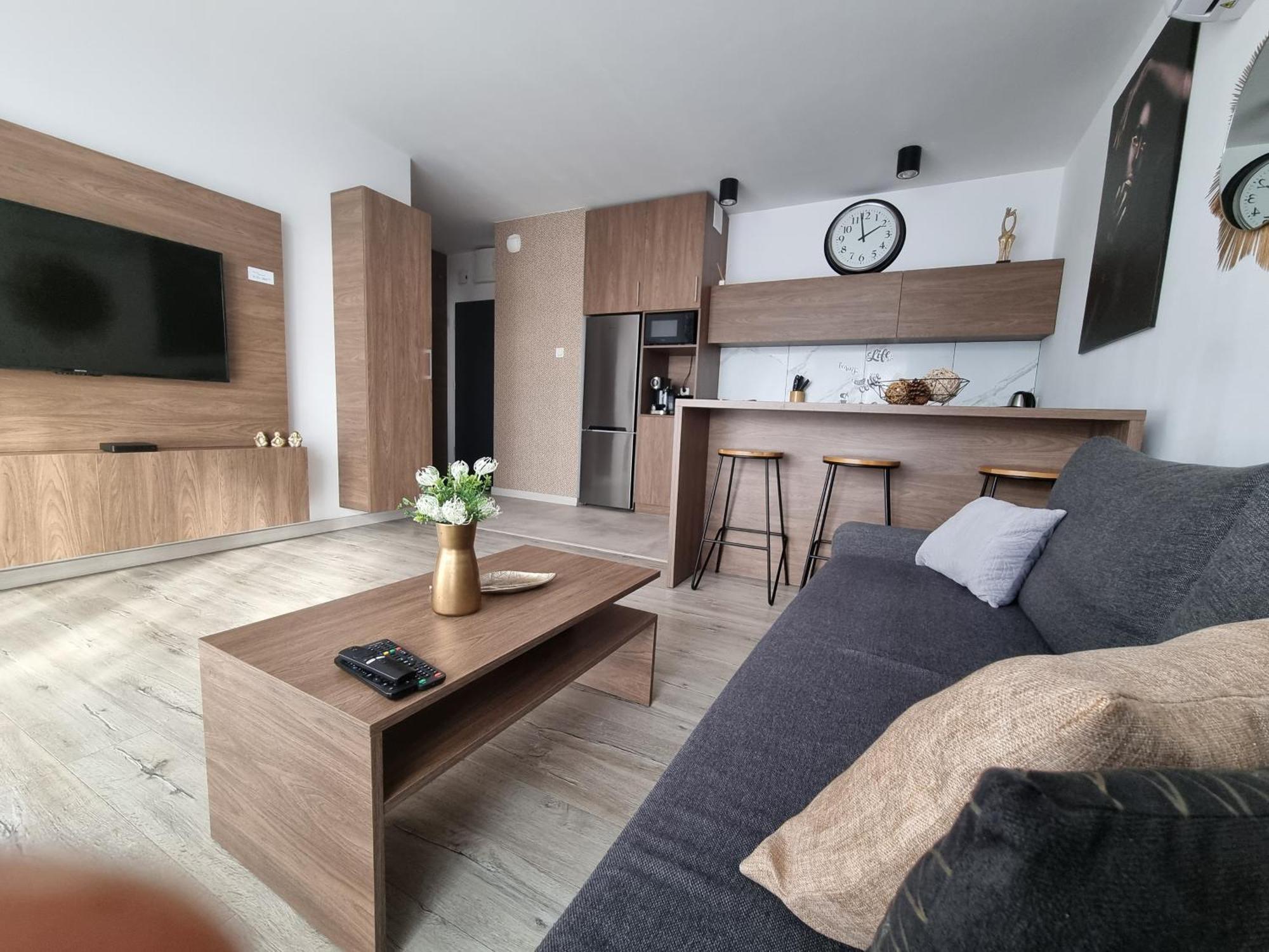 Q Apart Grand - Klimatyzowane 3 Pokojowe Apartamenty Przy Manufakturze Z Garazem Gratis, Fv Łódź Esterno foto