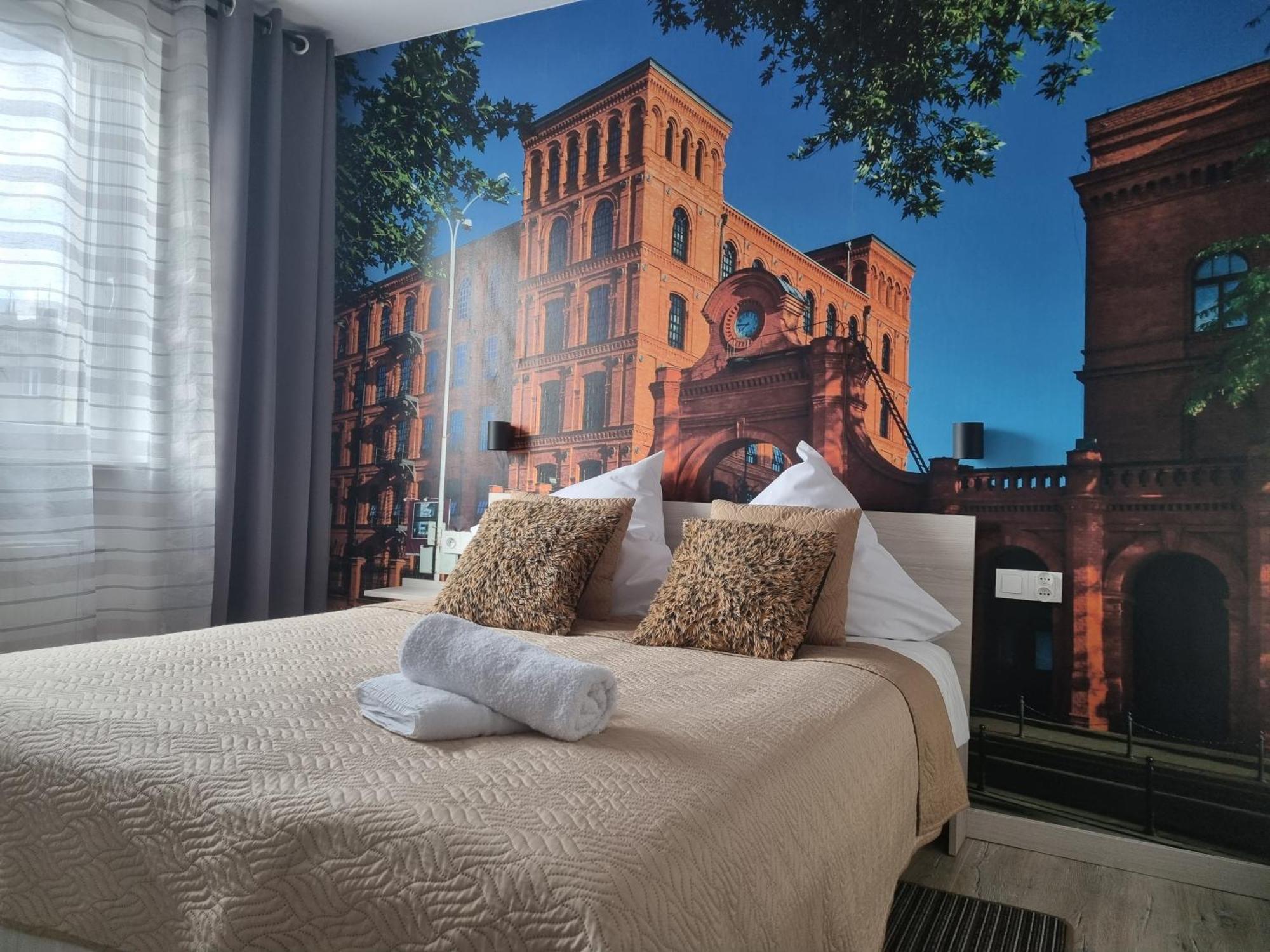 Q Apart Grand - Klimatyzowane 3 Pokojowe Apartamenty Przy Manufakturze Z Garazem Gratis, Fv Łódź Esterno foto
