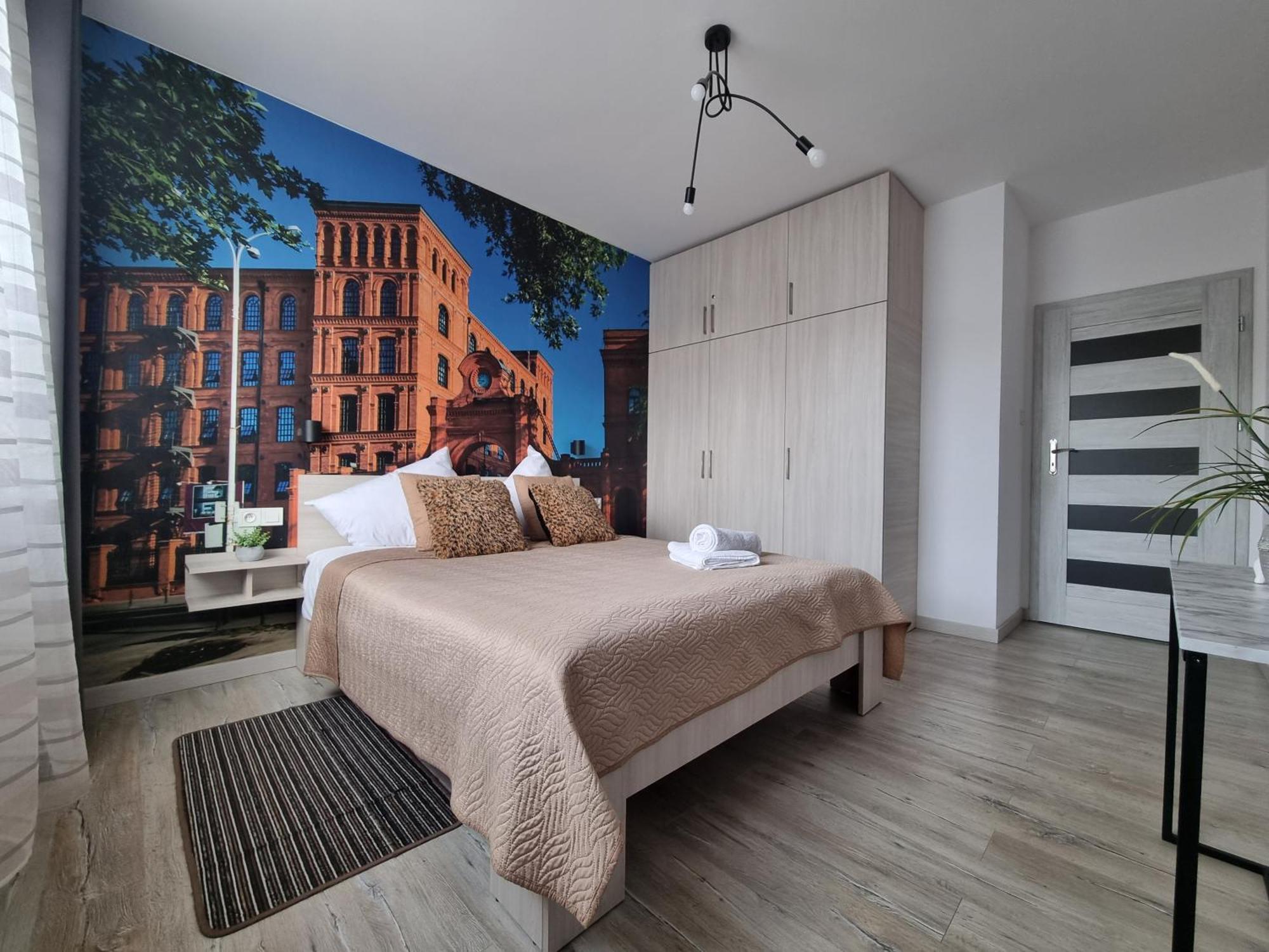 Q Apart Grand - Klimatyzowane 3 Pokojowe Apartamenty Przy Manufakturze Z Garazem Gratis, Fv Łódź Esterno foto