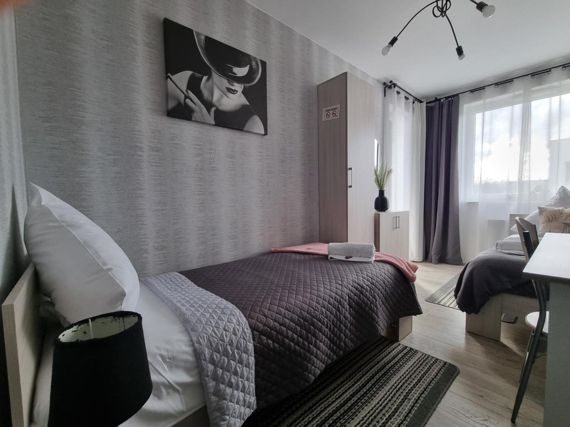 Q Apart Grand - Klimatyzowane 3 Pokojowe Apartamenty Przy Manufakturze Z Garazem Gratis, Fv Łódź Esterno foto