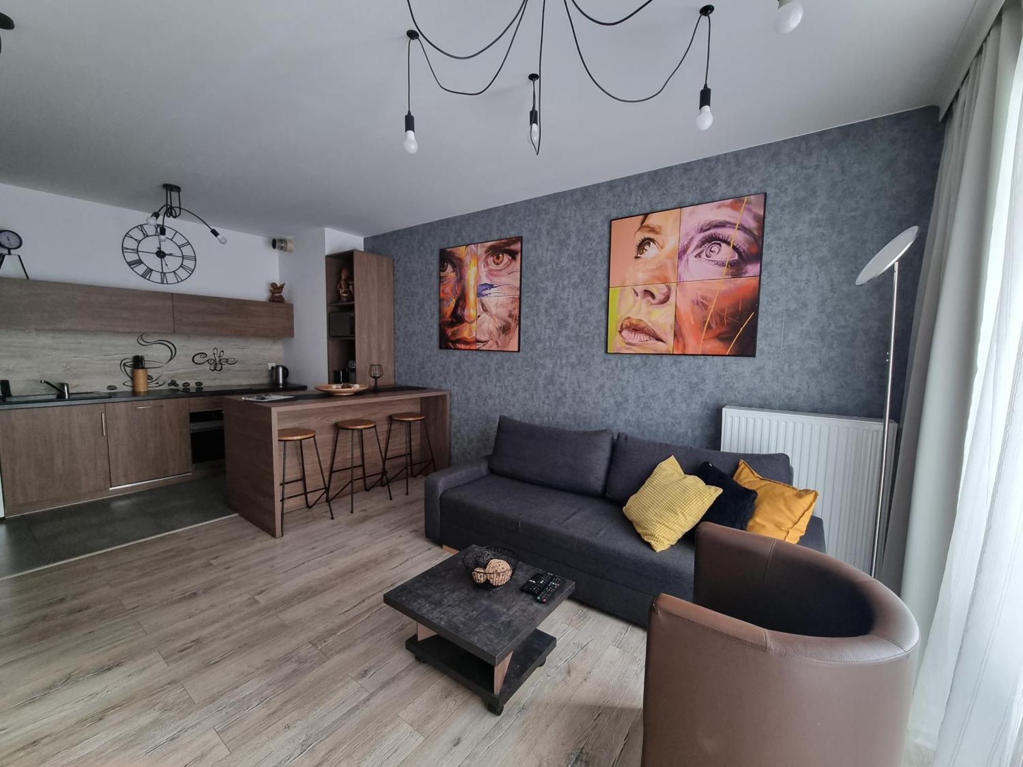 Q Apart Grand - Klimatyzowane 3 Pokojowe Apartamenty Przy Manufakturze Z Garazem Gratis, Fv Łódź Esterno foto