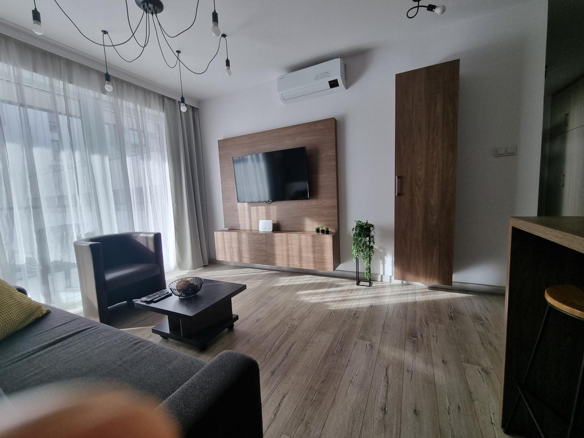 Q Apart Grand - Klimatyzowane 3 Pokojowe Apartamenty Przy Manufakturze Z Garazem Gratis, Fv Łódź Esterno foto