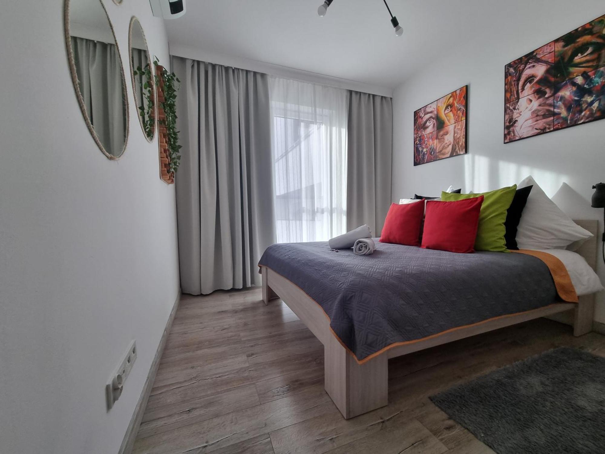 Q Apart Grand - Klimatyzowane 3 Pokojowe Apartamenty Przy Manufakturze Z Garazem Gratis, Fv Łódź Esterno foto