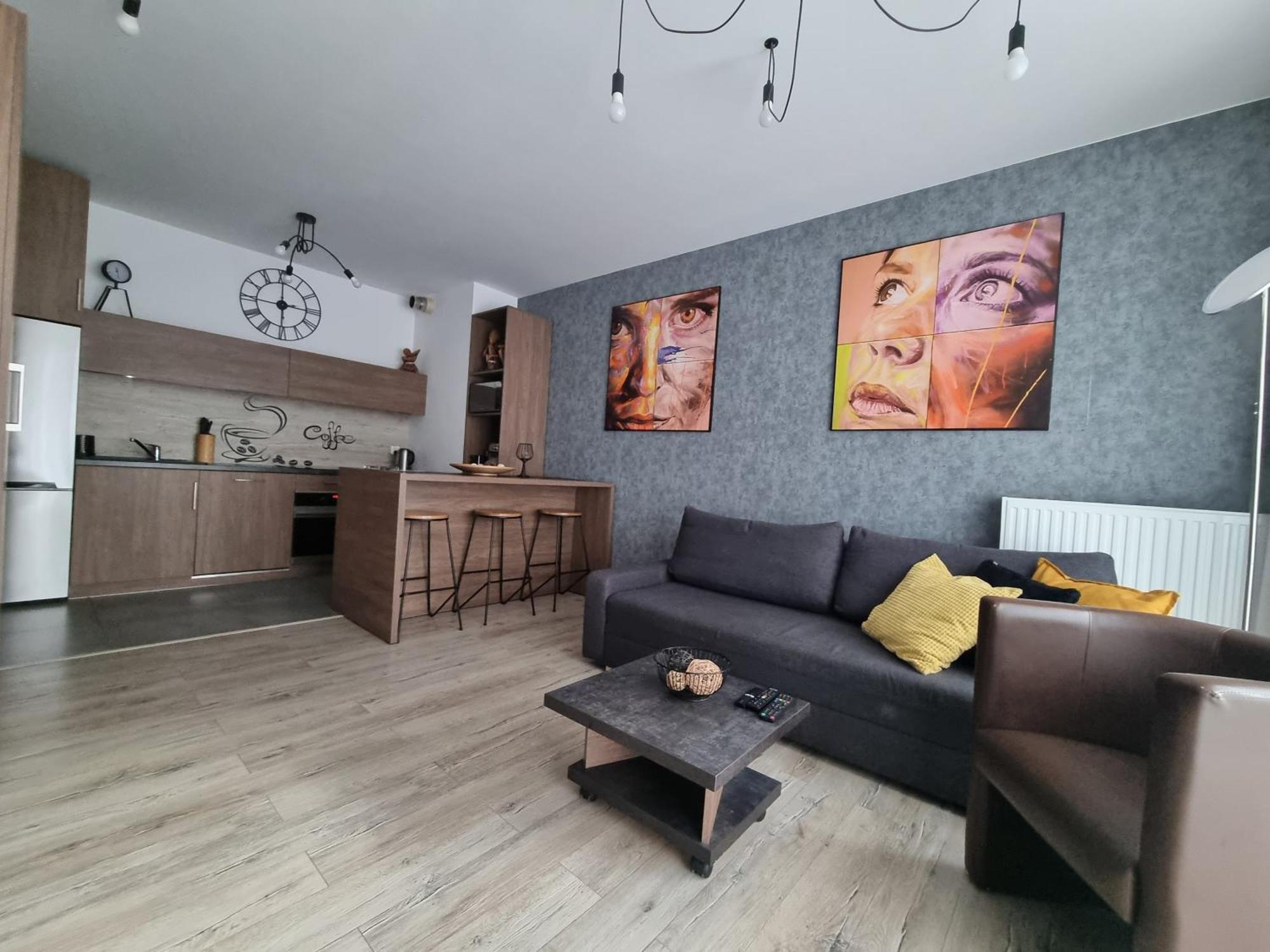 Q Apart Grand - Klimatyzowane 3 Pokojowe Apartamenty Przy Manufakturze Z Garazem Gratis, Fv Łódź Esterno foto
