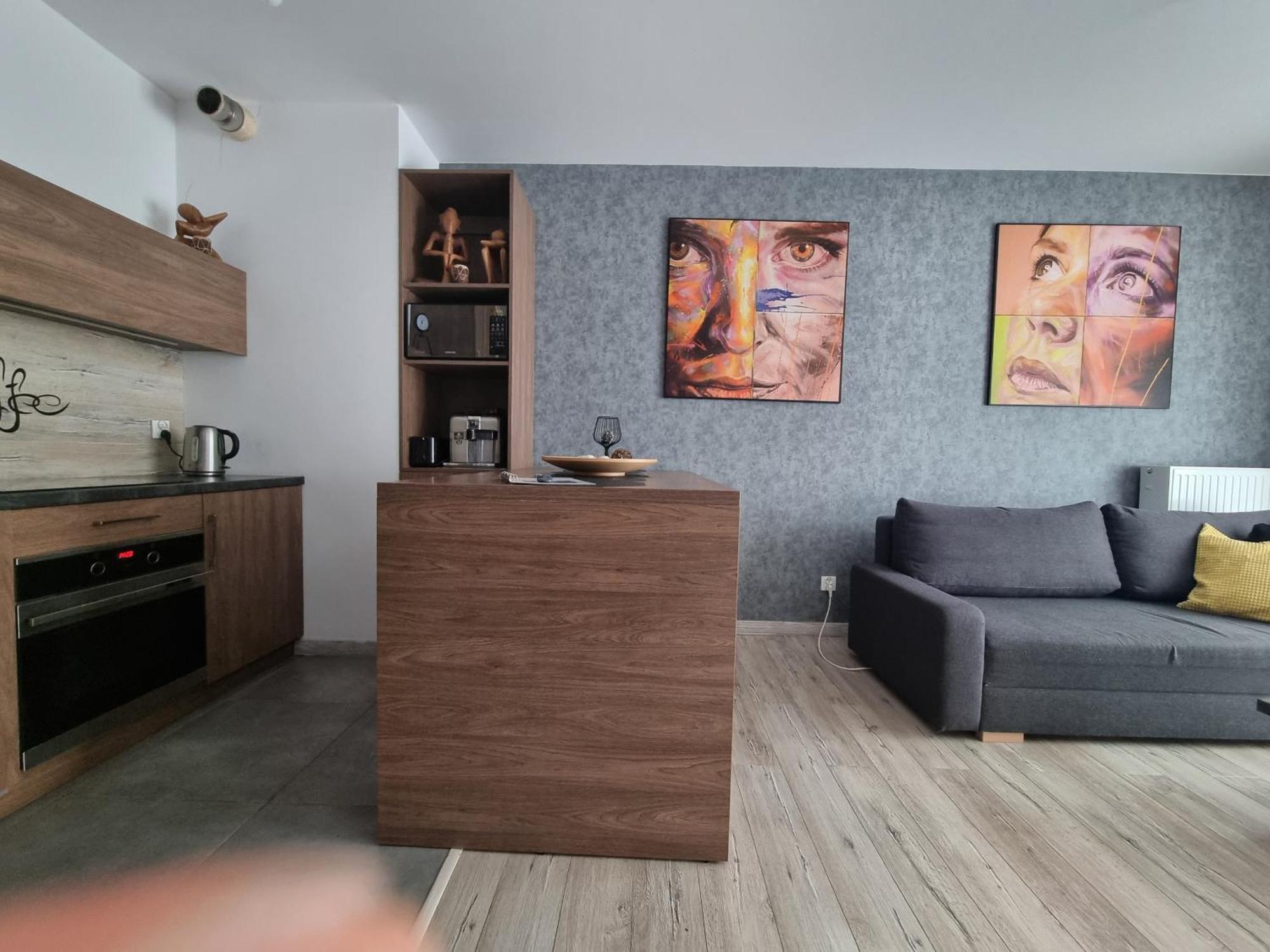 Q Apart Grand - Klimatyzowane 3 Pokojowe Apartamenty Przy Manufakturze Z Garazem Gratis, Fv Łódź Esterno foto