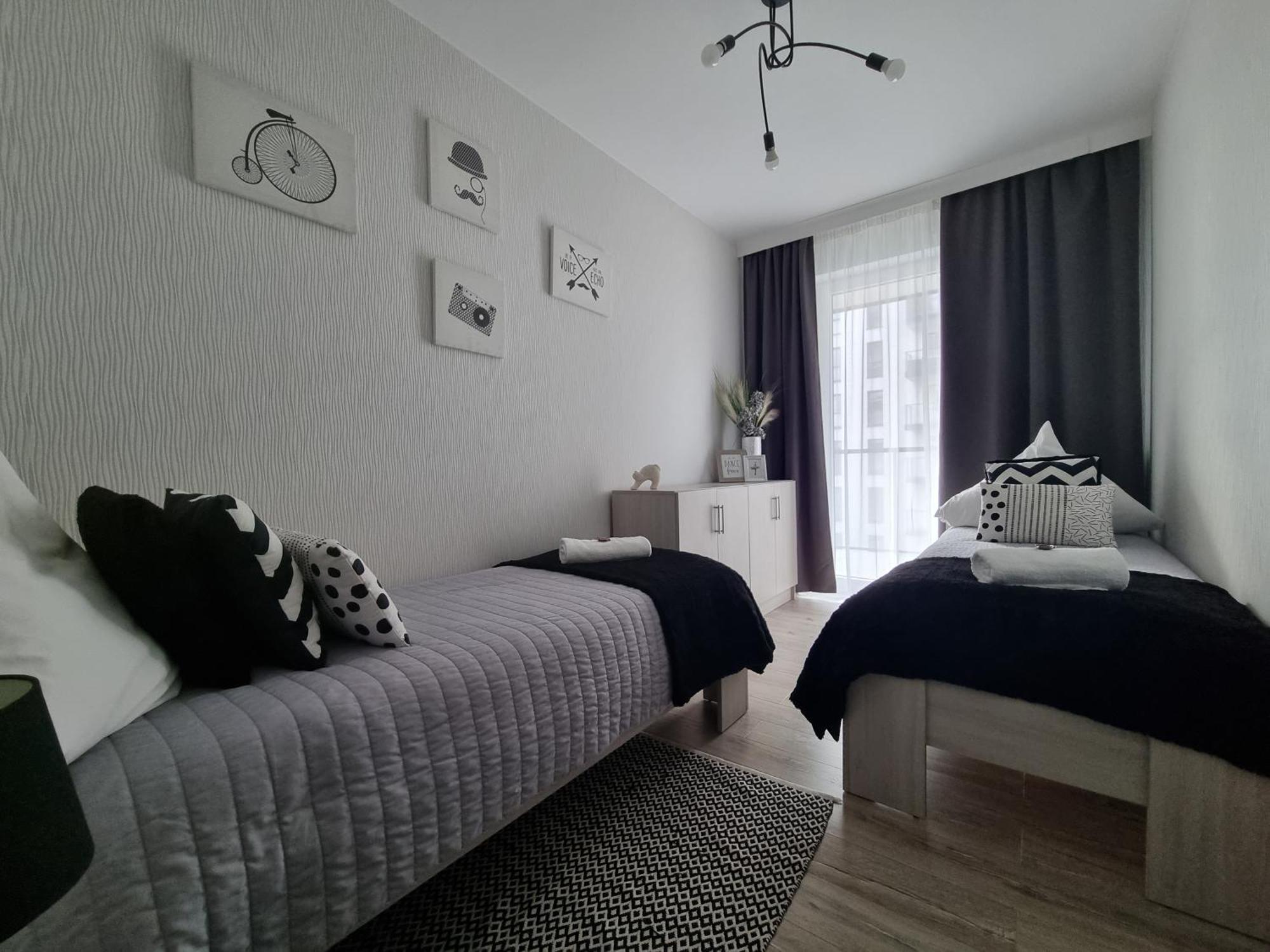 Q Apart Grand - Klimatyzowane 3 Pokojowe Apartamenty Przy Manufakturze Z Garazem Gratis, Fv Łódź Esterno foto